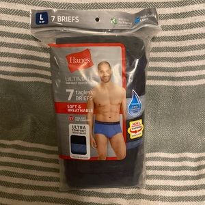 Hanes Ultimate Tagless Briefs NEW in Packaging Size Large